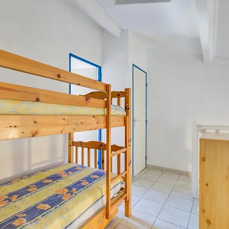 Maison Charmante à Avec Piscine Partagée *