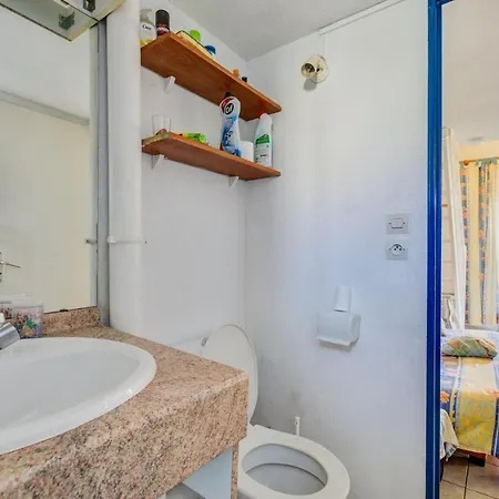 Сasa de vacaciones Maison Charmante à Avec Piscine Partagée *
