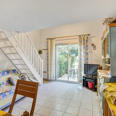 Maison Charmante A Avec Piscine Partagee *